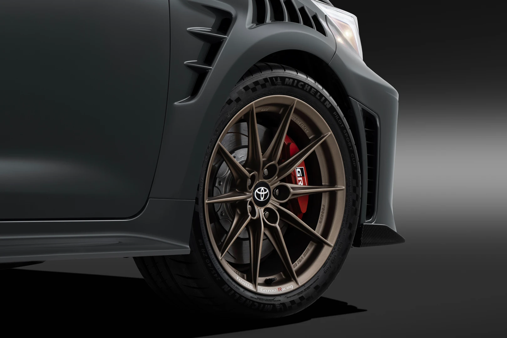 Toyota GRMN Corolla,  Toyota,  GRMN,  Corolla,  gazoo,  gazoo racing,  gr,  gr corolla,  hatchback,  hot hatch,  mỹ,  nhật bản,  đức,  nurburgring ảnh 7