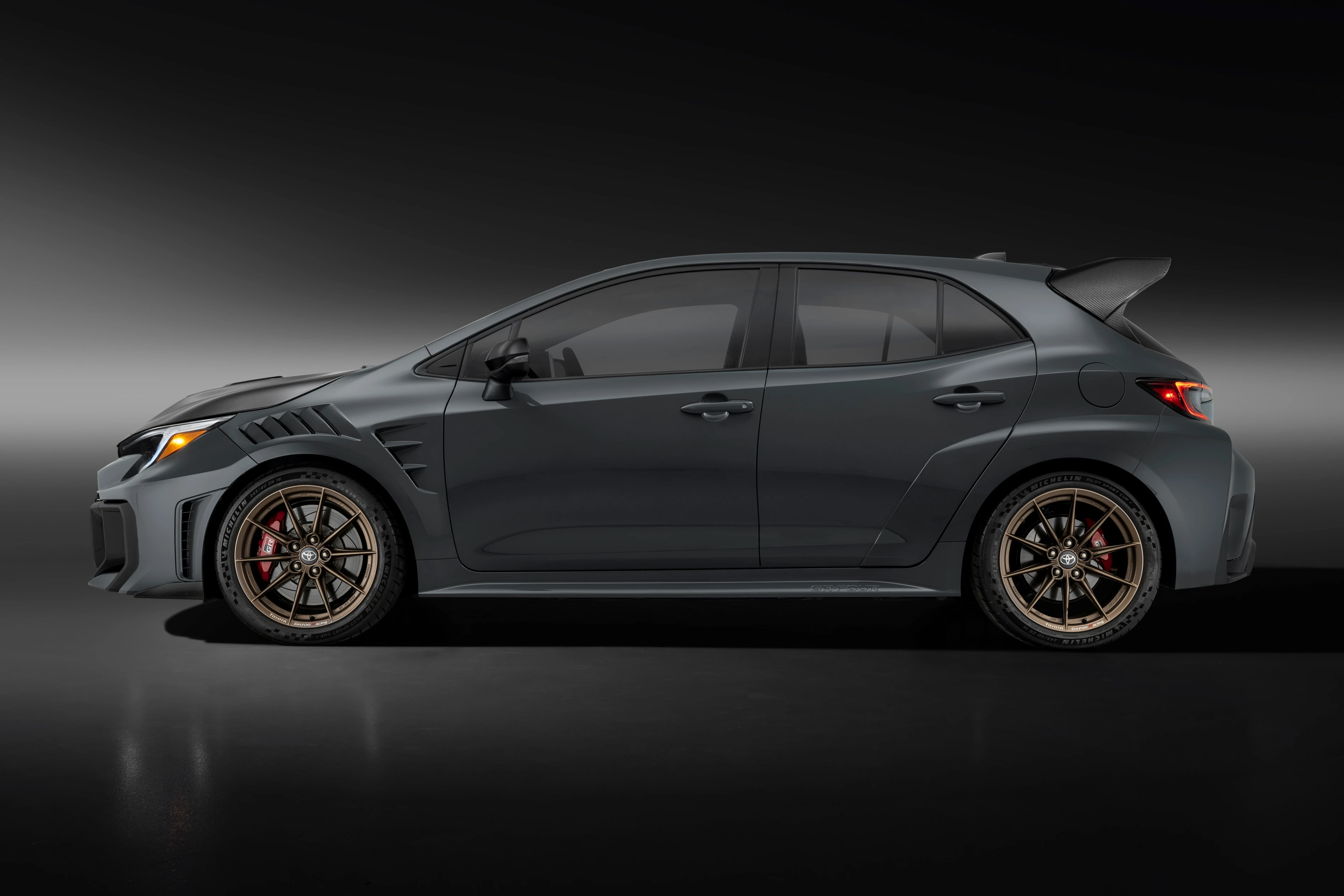 Toyota GRMN Corolla,  Toyota,  GRMN,  Corolla,  gazoo,  gazoo racing,  gr,  gr corolla,  hatchback,  hot hatch,  mỹ,  nhật bản,  đức,  nurburgring ảnh 6