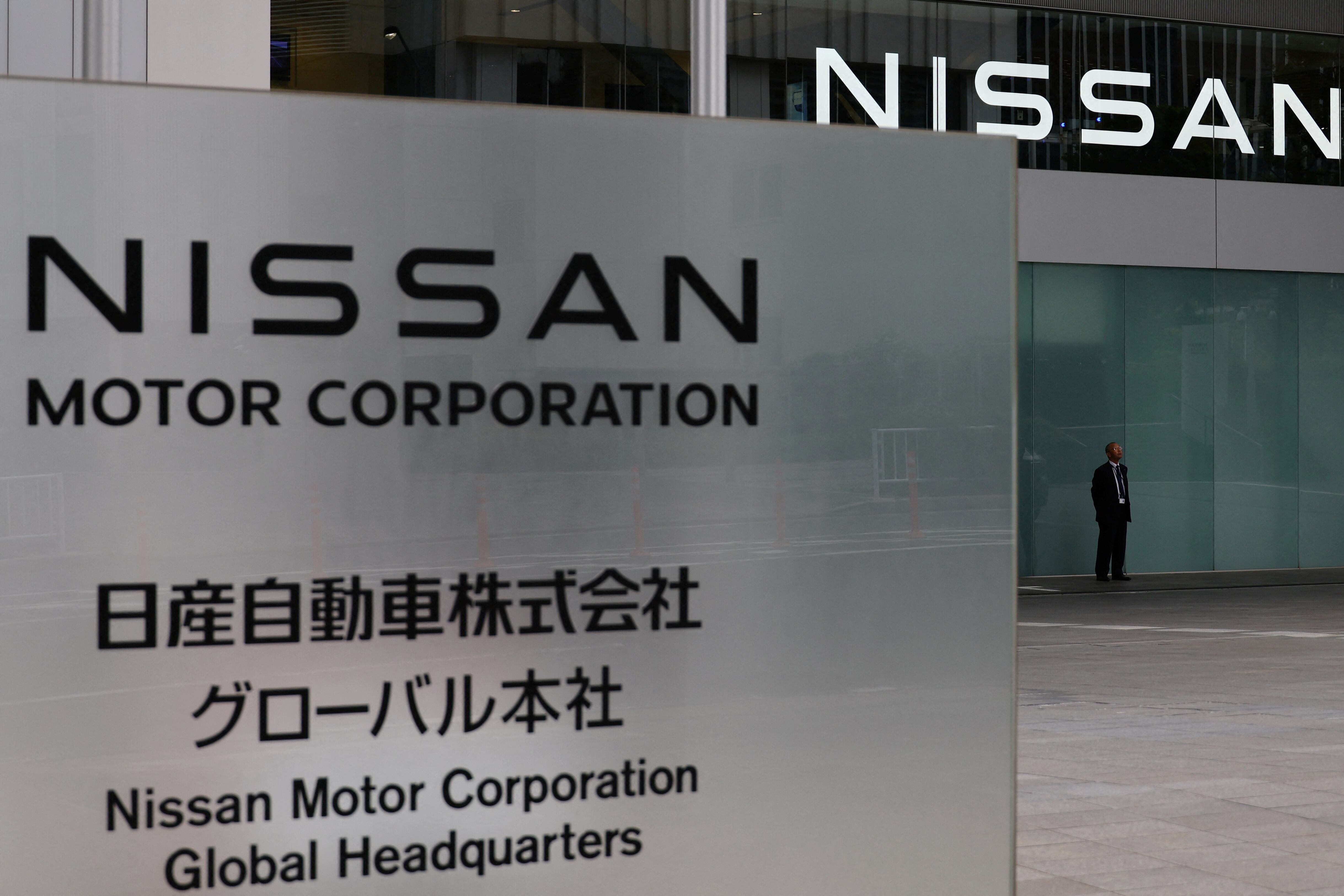nissan,  năm t&agrave;i ch&iacute;nh,  lợi nhuận,  doanh thu,  nhật bản,  ceo,  Ivan Espinosa ảnh 1