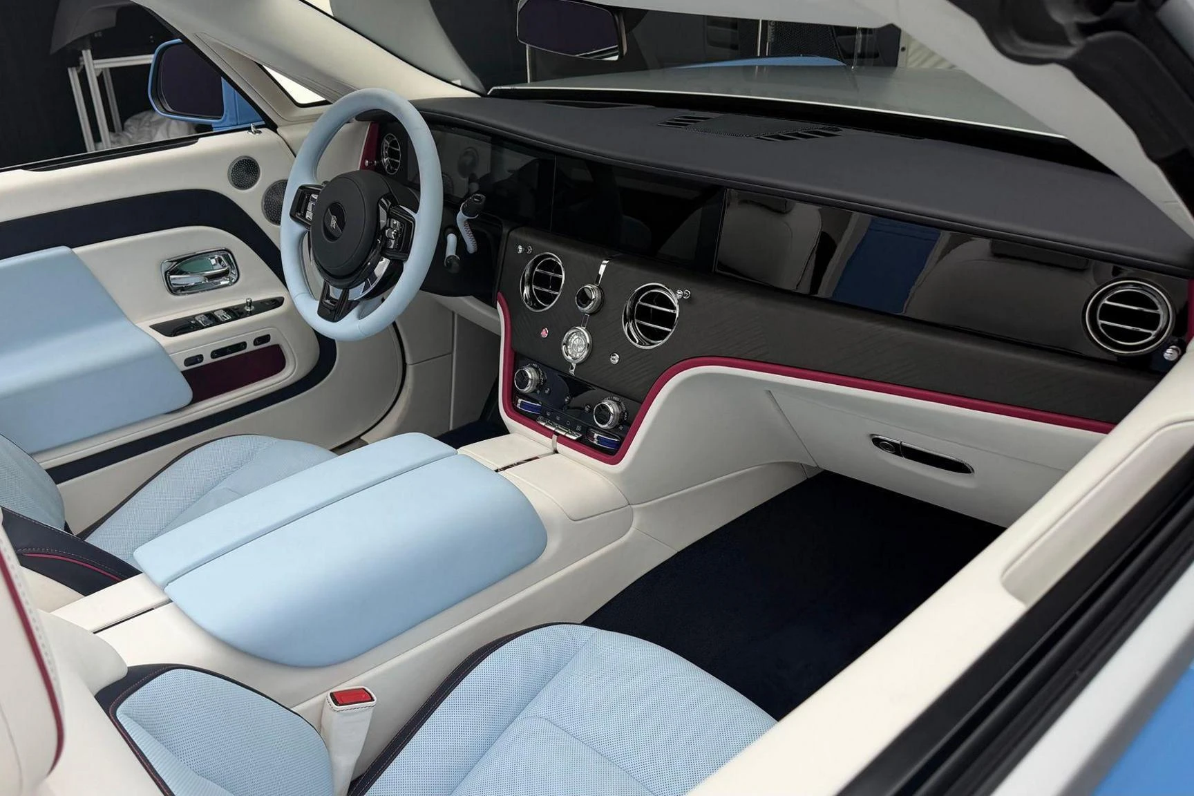 Rolls-Royce Nightingale,  Rolls-Royce,  Nightingale,  xe điện,  Coachbuild Collection,  Coachbuild,  ev,  địa trung hải,  thử nghiệm ảnh 6