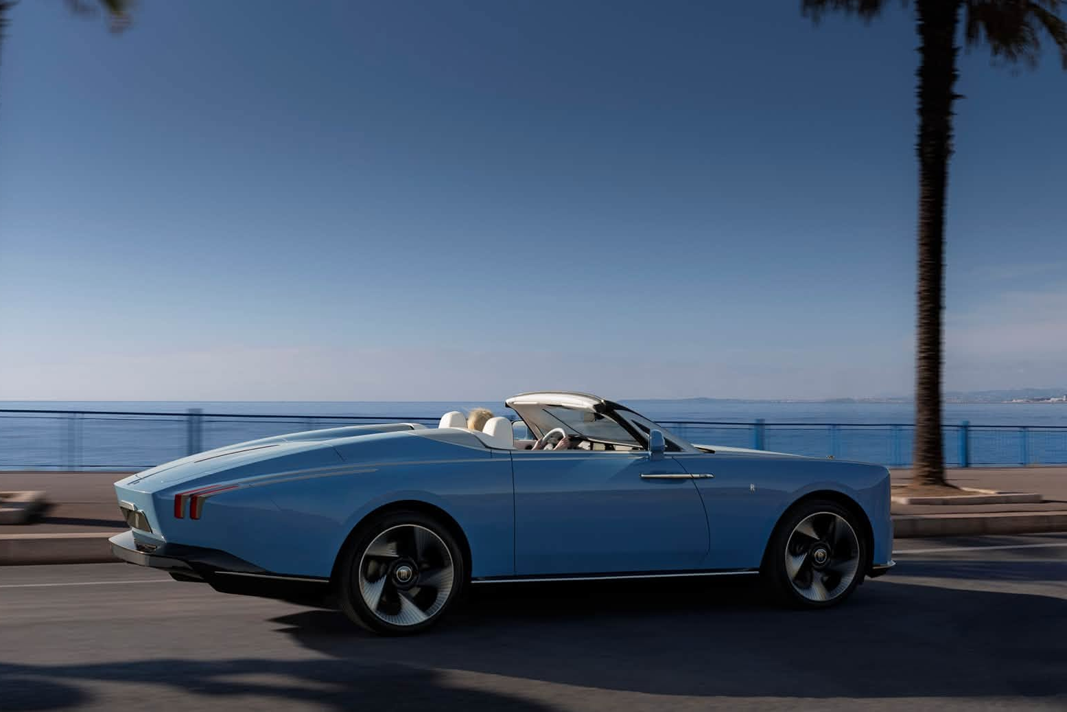 Rolls-Royce Nightingale,  Rolls-Royce,  Nightingale,  xe điện,  Coachbuild Collection,  Coachbuild,  ev,  địa trung hải,  thử nghiệm ảnh 4