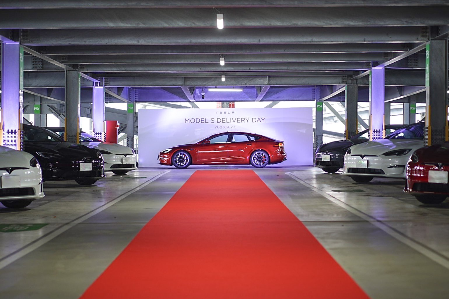 tesla,  doanh số,  nhật bản,  giao xe,  trung t&acirc;m giao xe,  showroom,  xe điện,  tr&iacute; tuệ nh&acirc;n tạo ảnh 1
