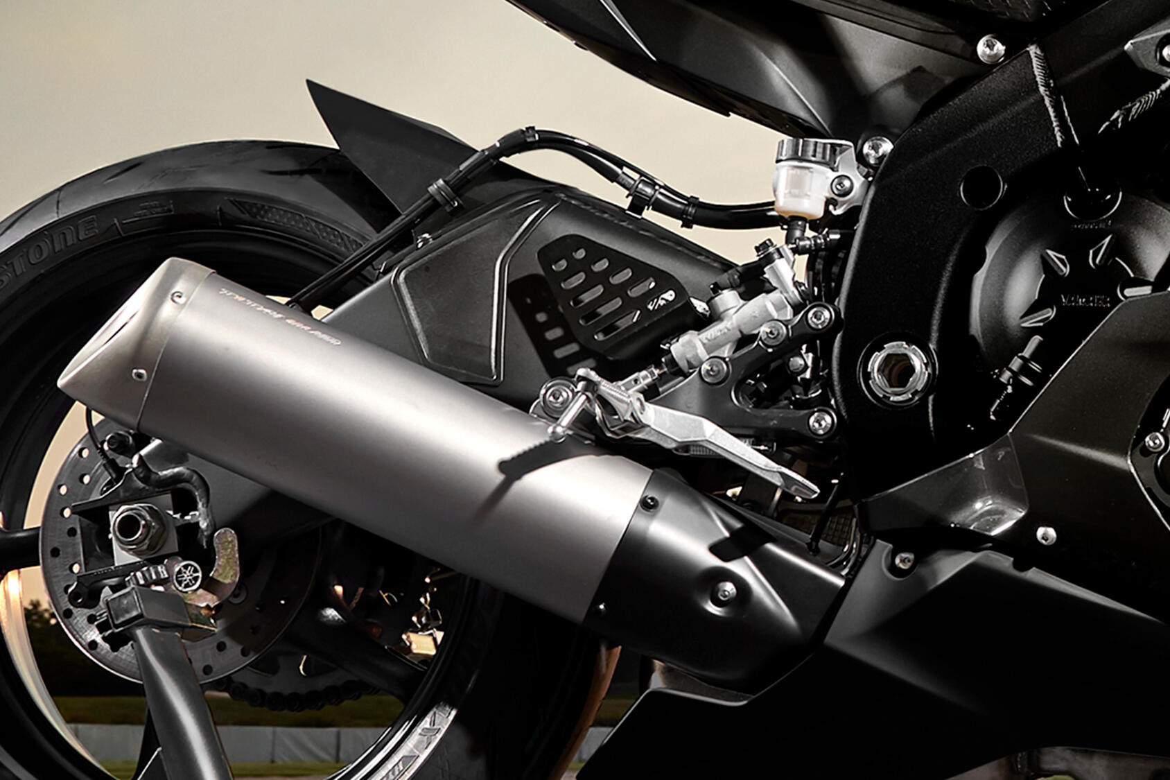 yamaha r6 race,  r6,  r6 race,  yamaha,  yamaha r6 race,  si&ecirc;u m&ocirc;t&ocirc;,  yzf-r6,  yzf ảnh 13