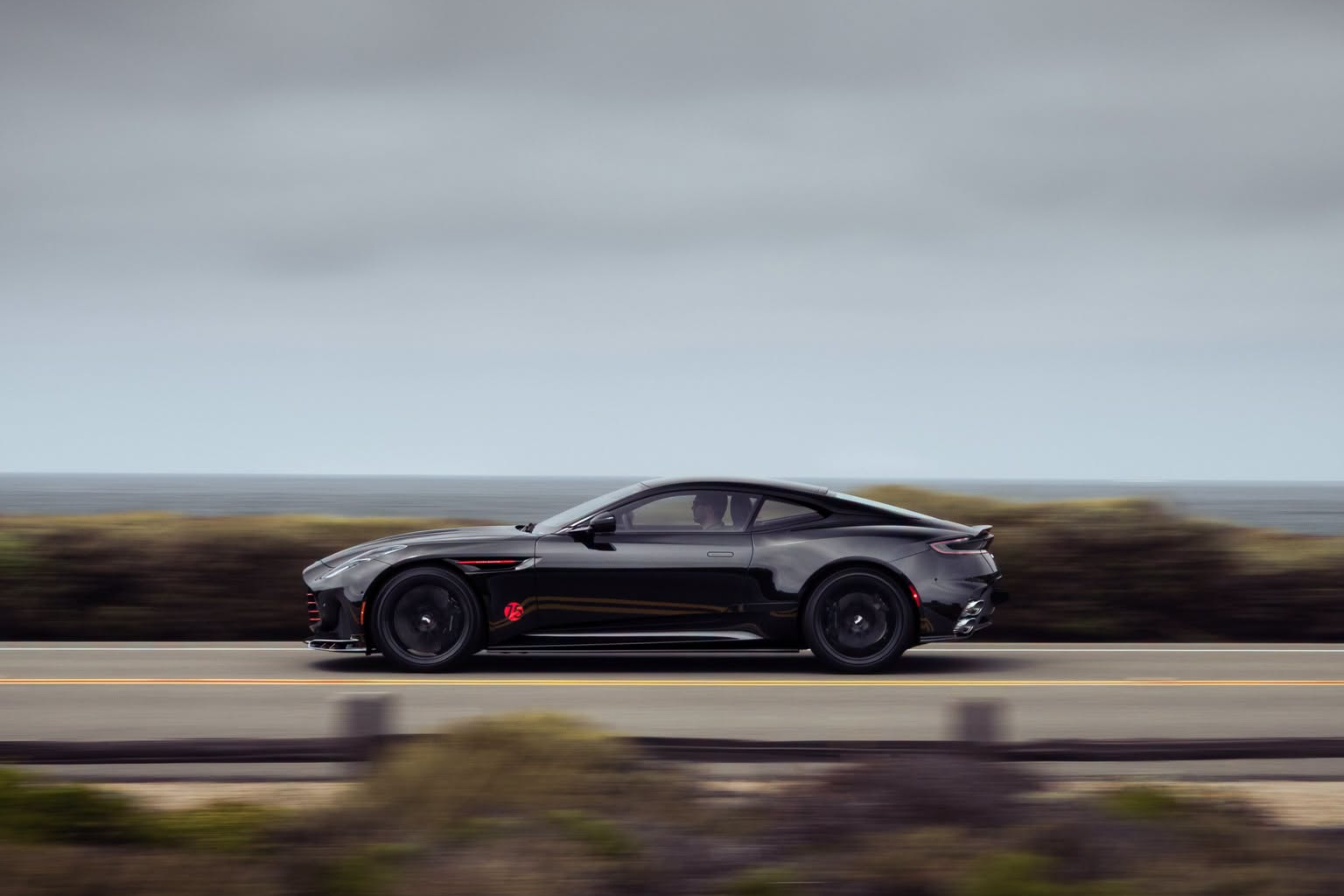 aston martin,  db12,  db12 s,  db12 s vmf,  si&ecirc;u xe,  grand tourer,  mỹ,  anh quốc,  db2,  aston martin db12,  aston martin db2,  le mans ảnh 15