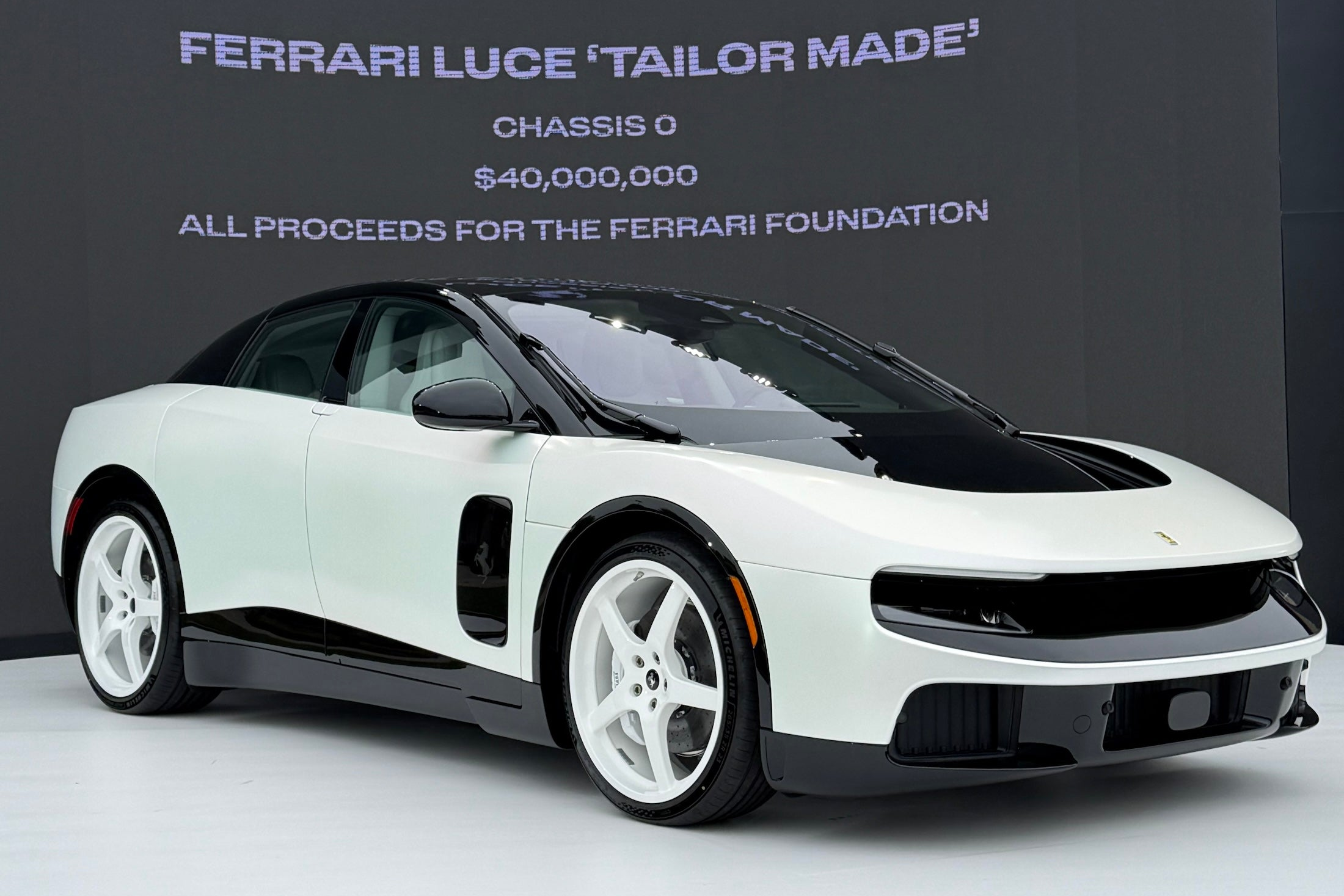 ferrari luce,  ferrari,  luce,  si&ecirc;u xe,  xe điện,  40 triệu USD,  đấu gi&aacute;,  ferrari daytona sp3,  daytona sp3,  rm sotheby's,  mỹ,  Herbert Wertheim,  Dr. Herbie ảnh 6
