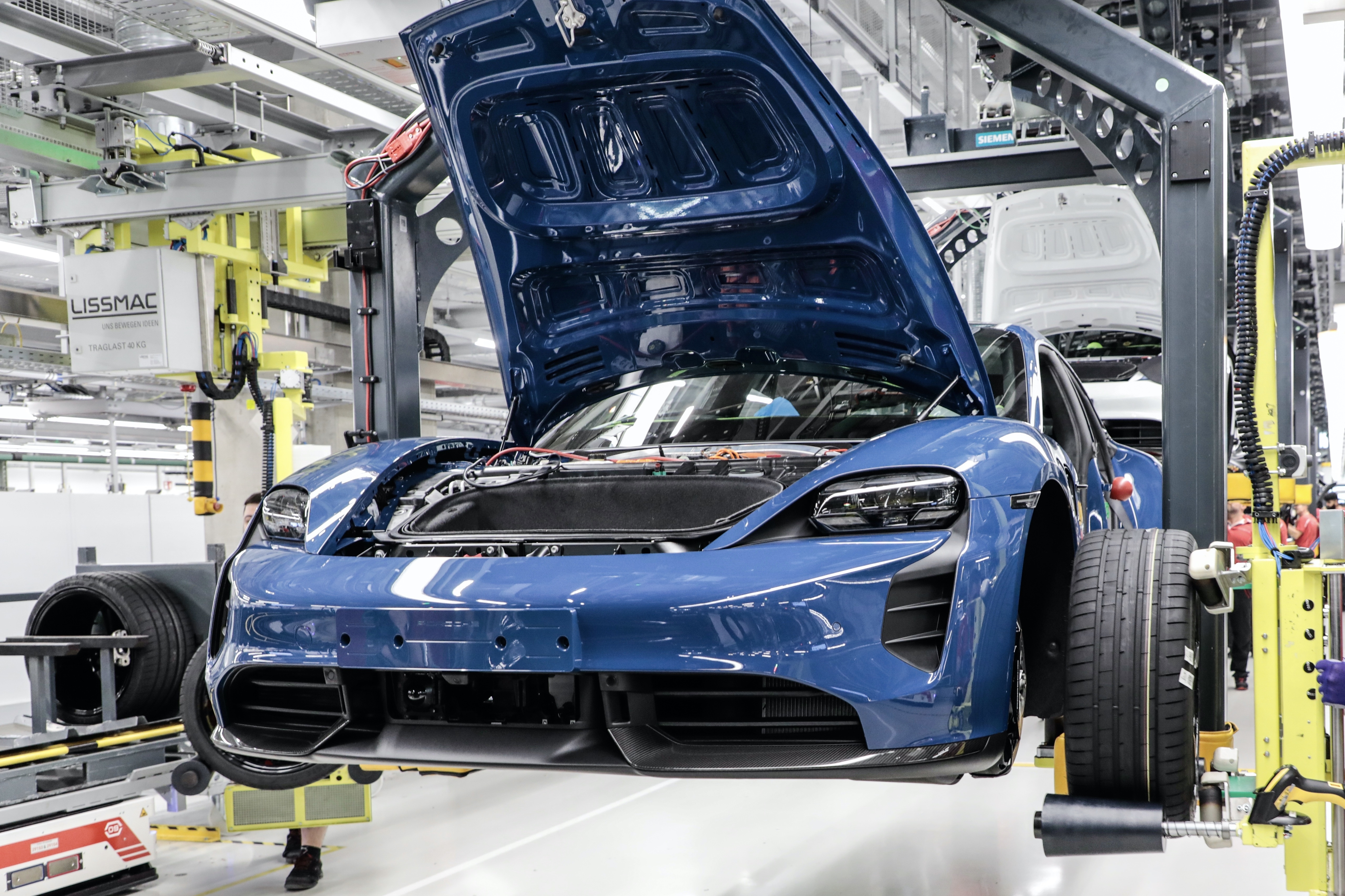 porsche taycan,  porsche,  taycan,  xe điện,  porsche 911,  911,  ev,  đức,  mỹ ảnh 3