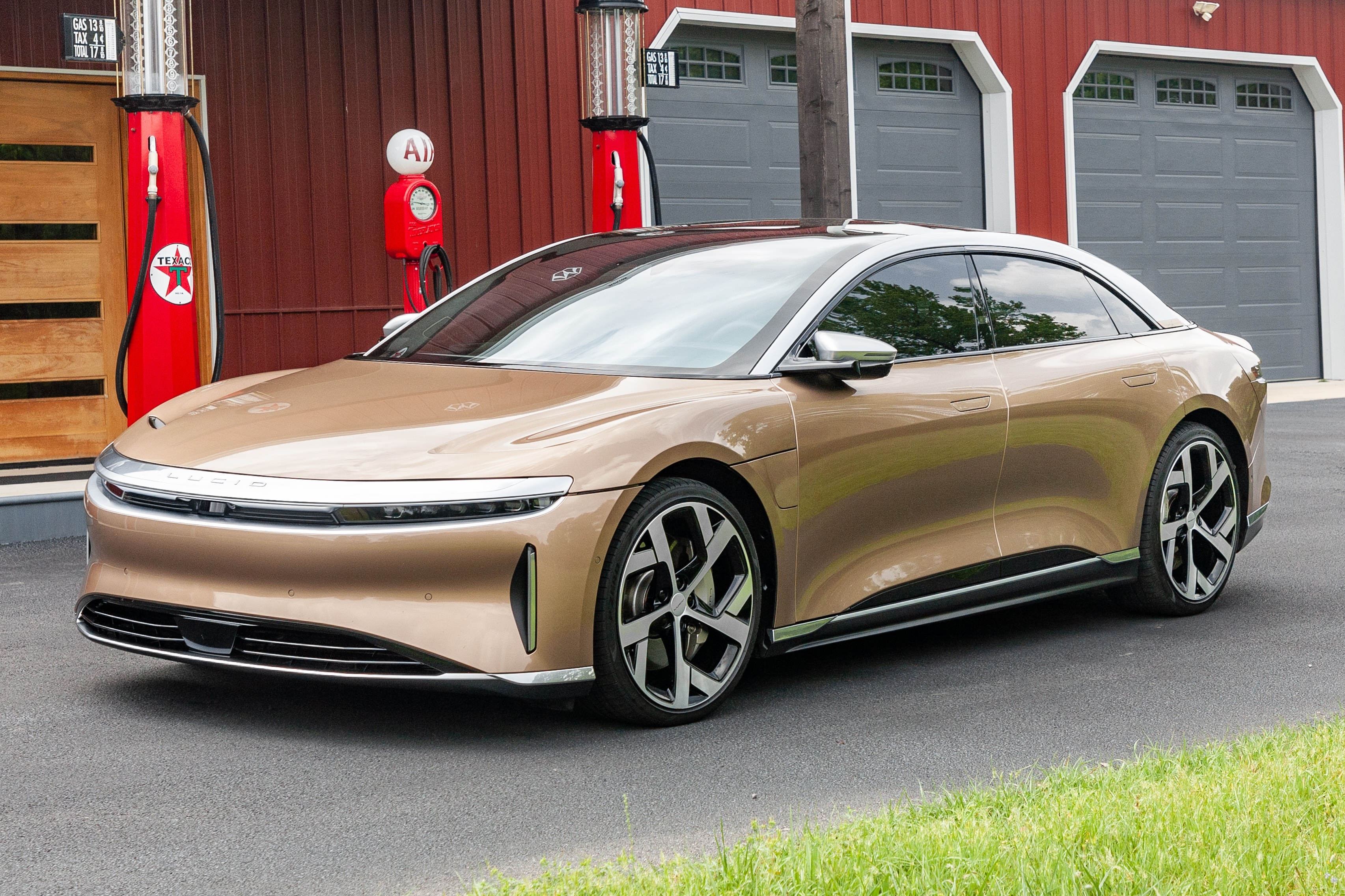 lucid air,  lucid,  air,  mỹ,  triệu hồi,  thuần điện,  ev,  porsche,  porsche taycan,  tesla,  tesla model s ảnh 1
