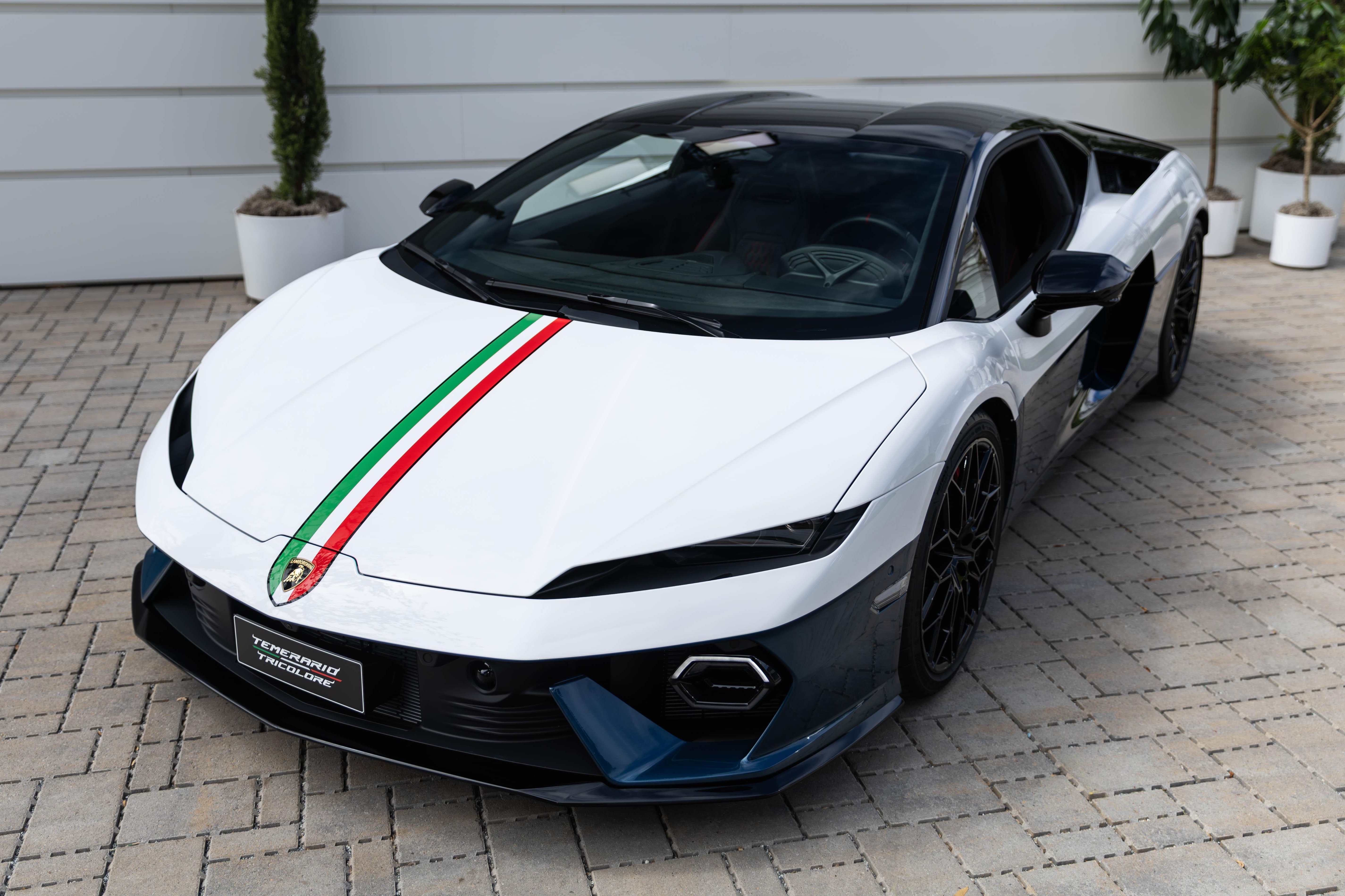 Lamborghini Temerario Tricolore,  Lamborghini,  Temerario Tricolore,  Lamborghini Temerario,  Tricolore,  si&ecirc;u xe,  hybrid,  Monterey Car Week ảnh 1