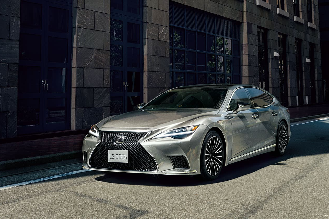 lexus ls,  lexus,  ls,  nhật bản,  toyota,  n&acirc;ng cấp,  khai tử,  anh,  mỹ,  sedan,  hạng sang,  cỡ lớn,  bmw,  7 series,  mercedes,  s-class,  audi,  a8 ảnh 1