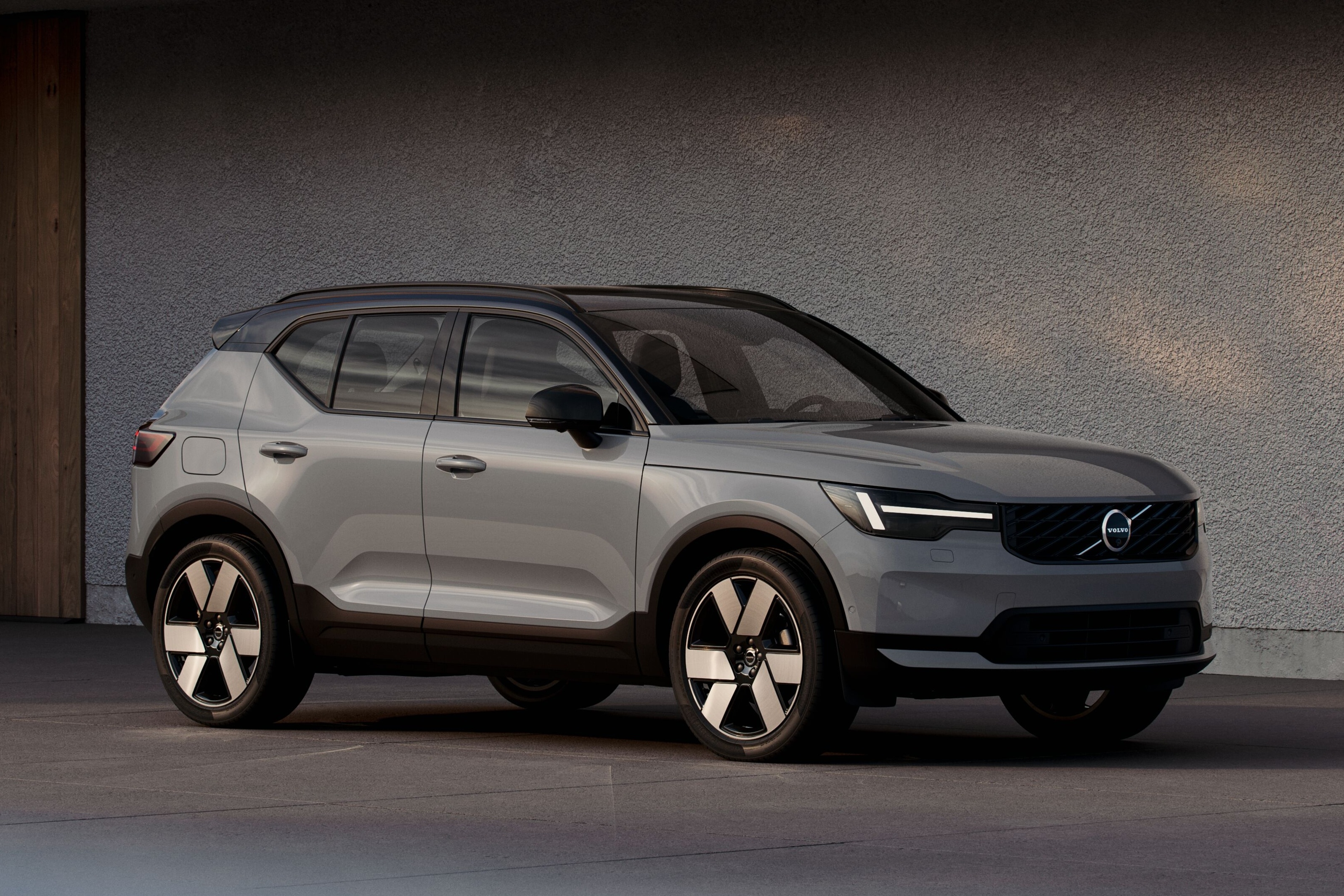 volvo xc40,  volvo,  xc40,  suv,  crossover,  cỡ nhỏ,  thụy điển,  bỉ,  ai,  google gemini ảnh 15