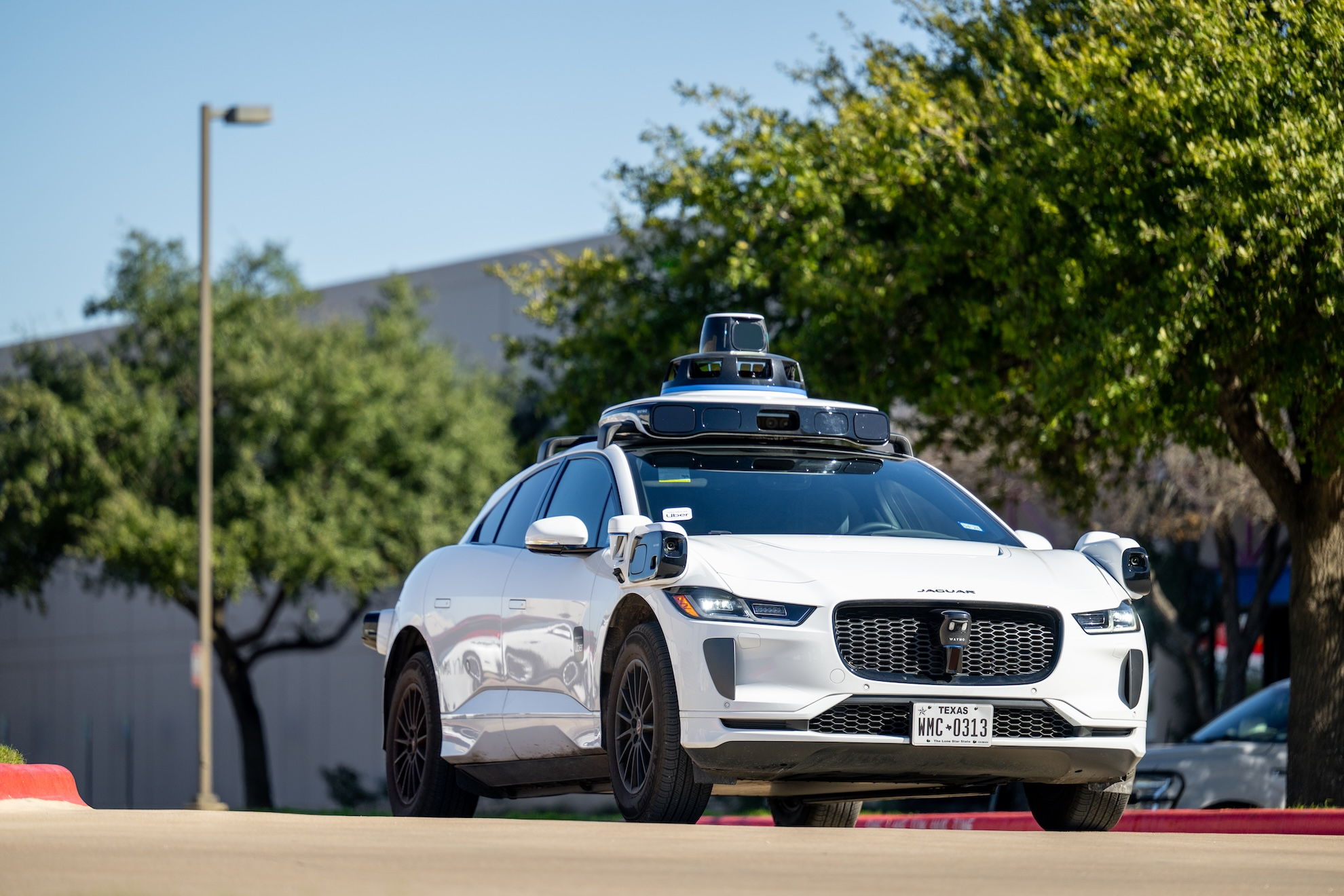 robotaxi,  singapore,  xe điện,  waymo,  nhật bản,  jaguar,  i-pace,  tesla ảnh 1