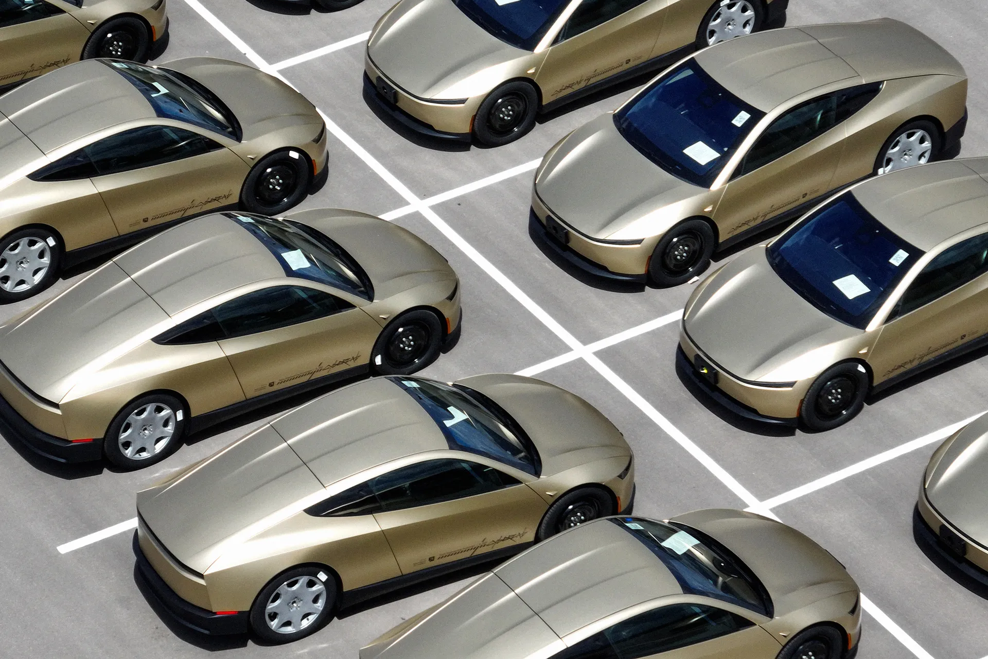 Dịch vụ robotaxi Tesla Cybercab có được khách hàng đón nhận?