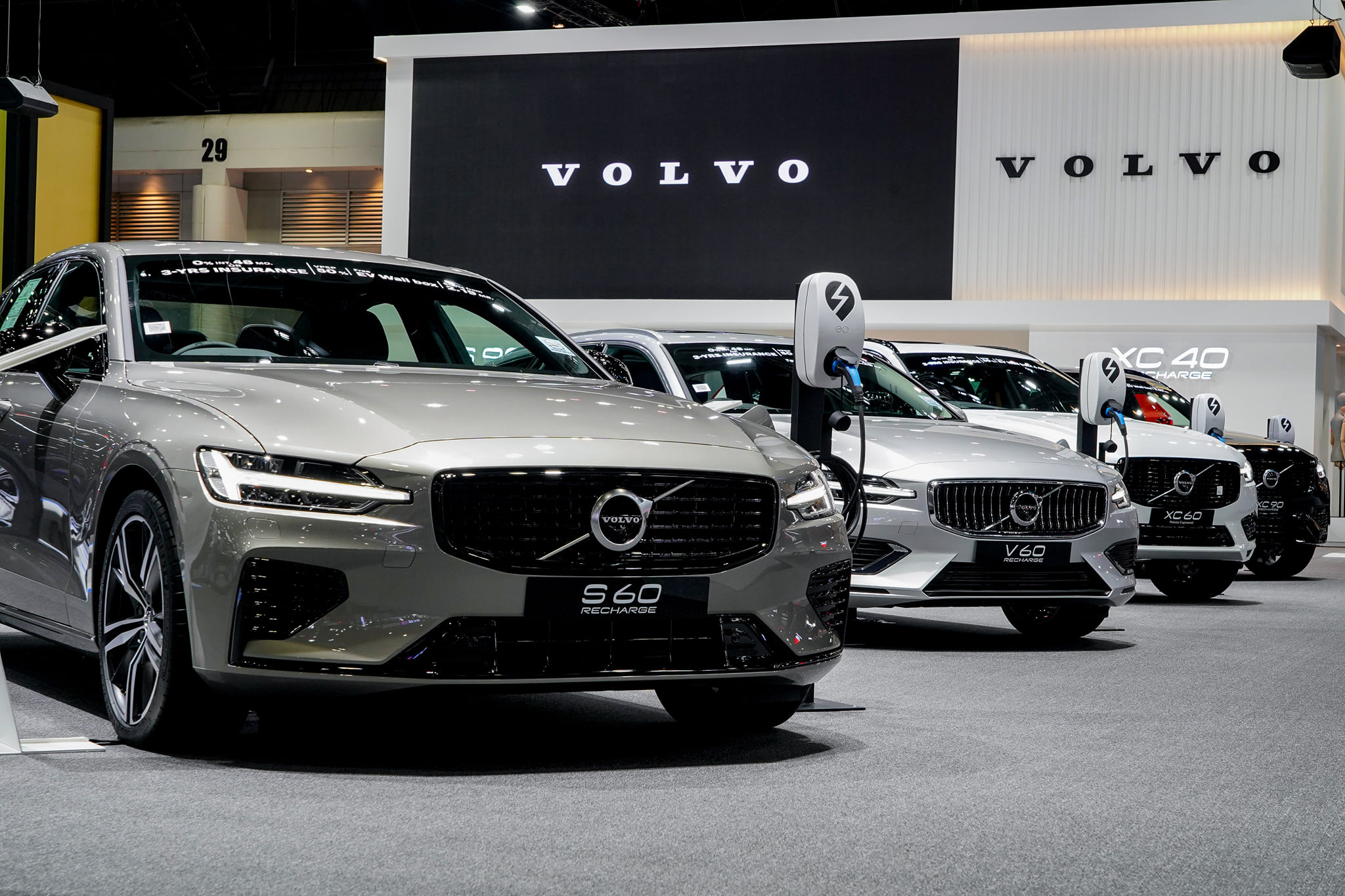Volvo bi quan về doanh số