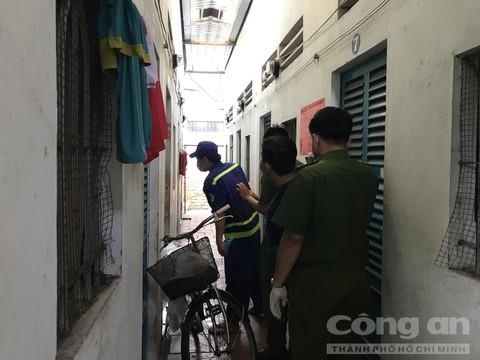 thi thể người đàn ông bán vé số ảnh 1 thi the nguoi dan ong ban ve so anh 1