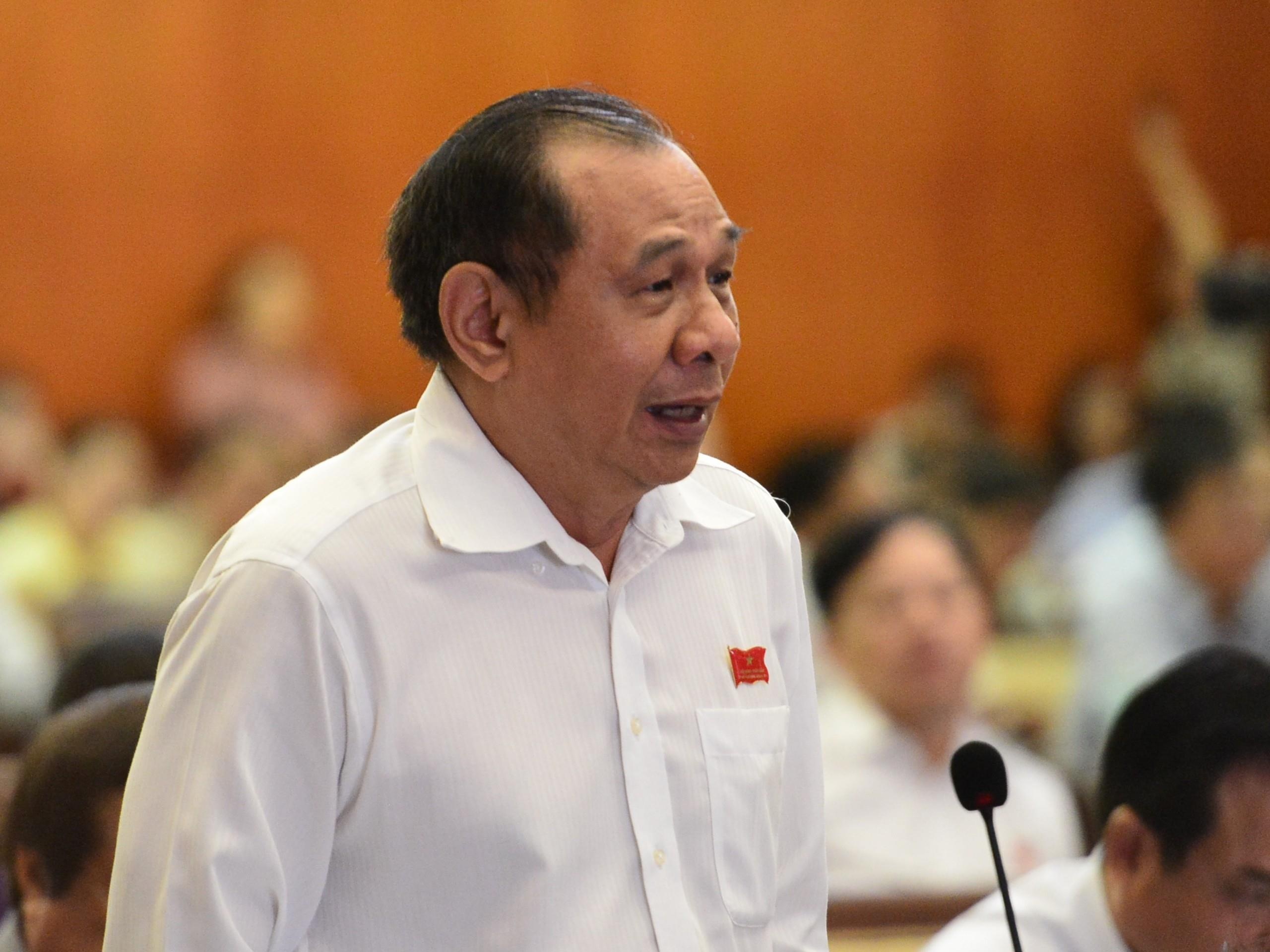 phạt nguội hành vi xả rác ảnh 1 phat nguoi hanh vi xa rac anh 1