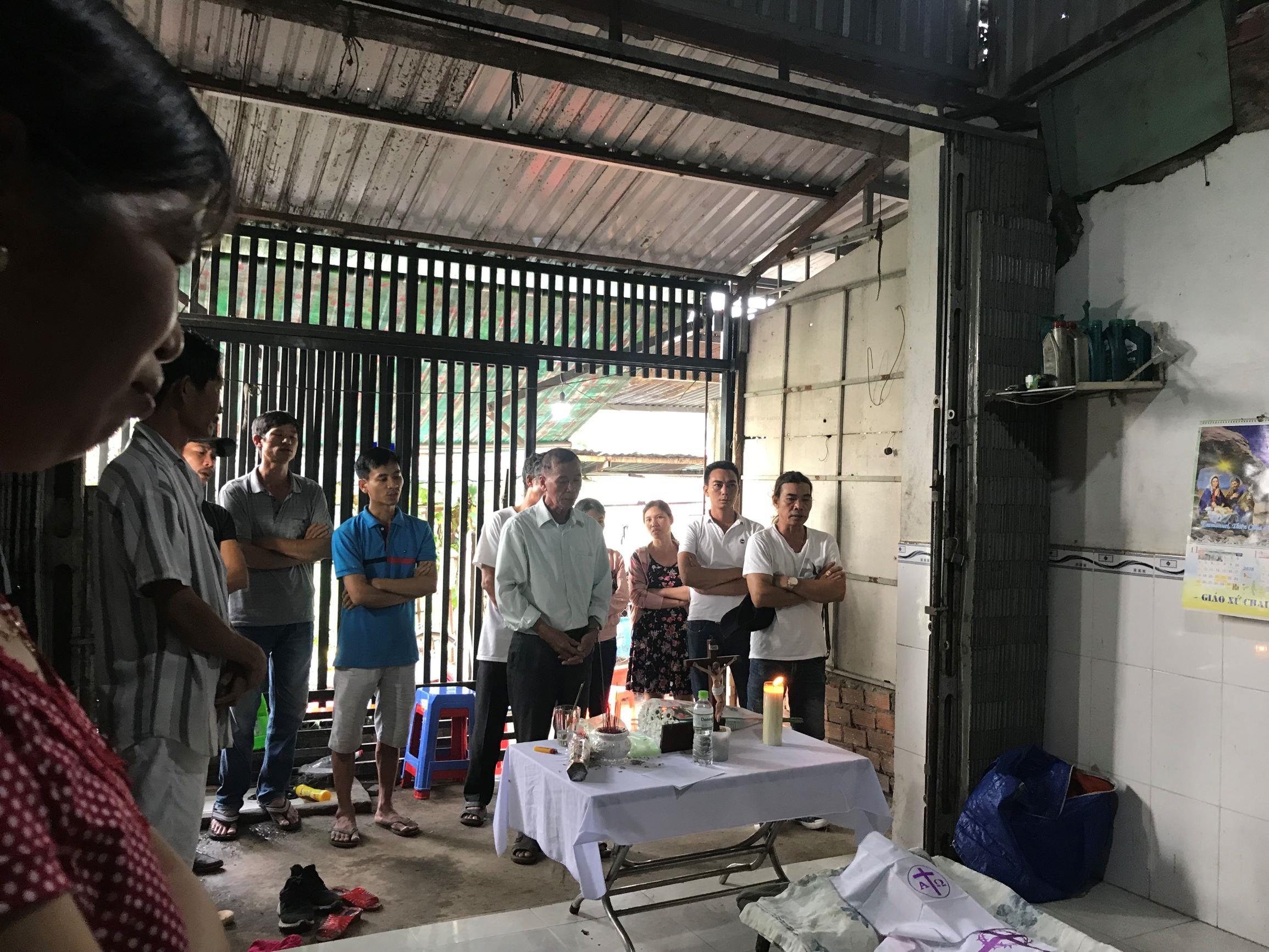 be trai tu vong do dien giat anh 4