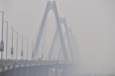 AirVisual xep Ha Noi vao top thanh pho o nhiem nhat sang 23/11 hinh anh