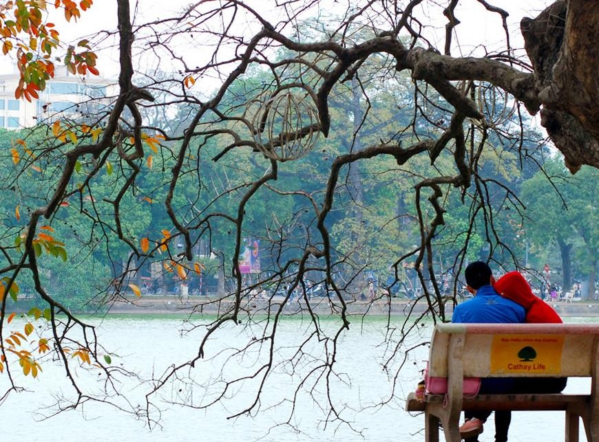 Khong khi Ha Noi va TP.HCM trong lanh hinh anh