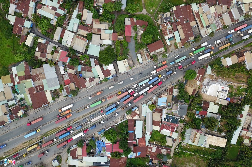 ket xe lien mien o TP.HCM anh 2