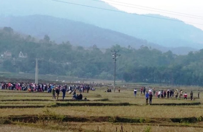 nguoi dan ong chet anh 2