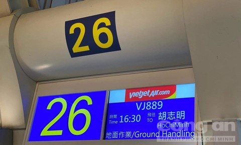 Cam bay phong tranh dich anh 1