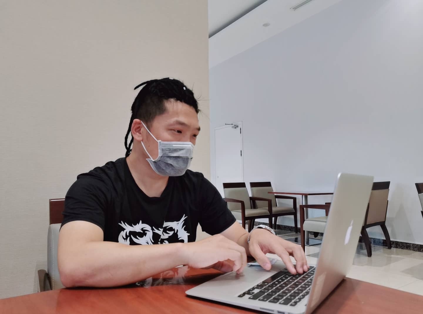 phong dich virus corona anh 1