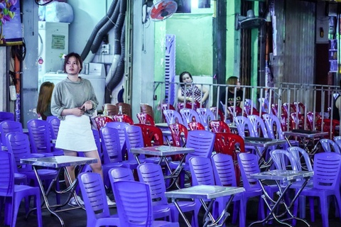 Nha hang, khach san o TP.HCM e am vi virus corona hinh anh