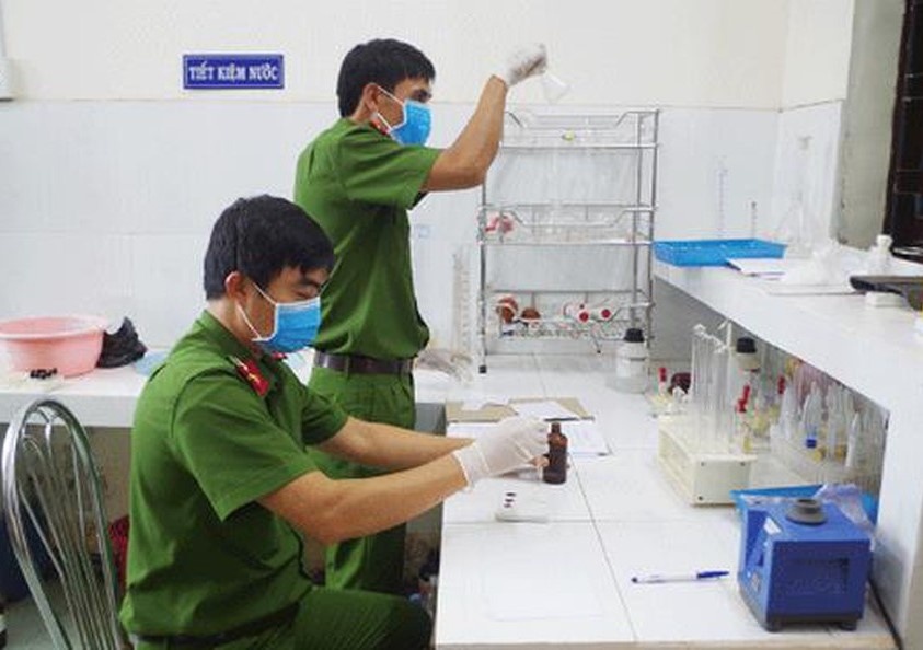 Vien kiem sat giam dinh tu phap la 'vua da bong vua thoi coi' hinh anh