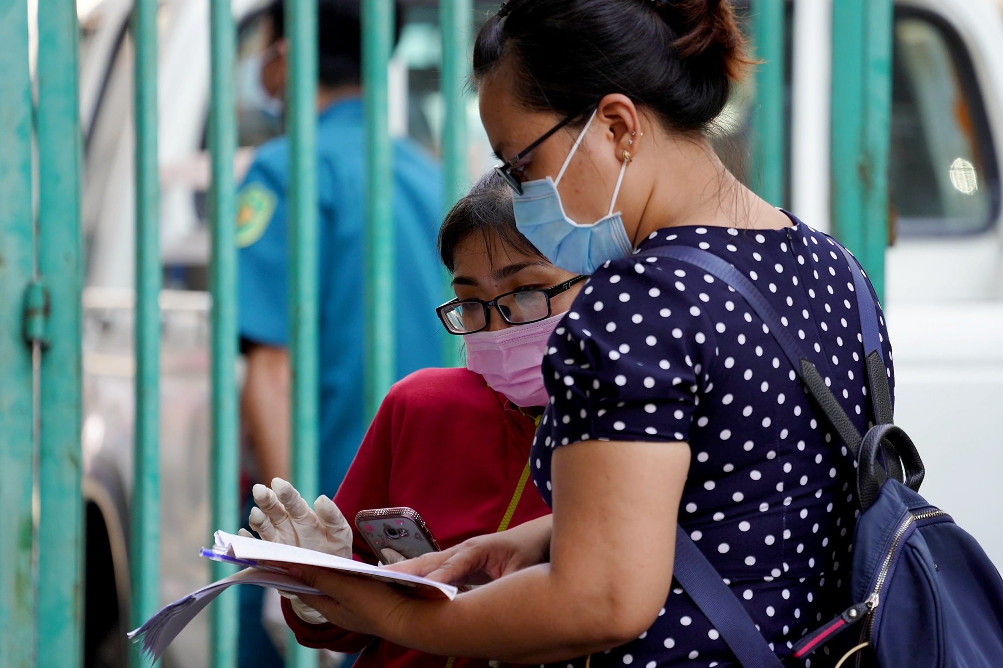 phong toa chung cu Hoa Binh anh 7