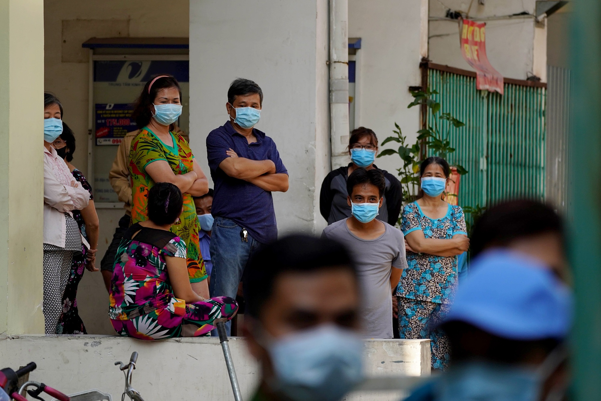 phong tỏa chung cư Hòa Bình ảnh 3 phong toa chung cu Hoa Binh anh 3