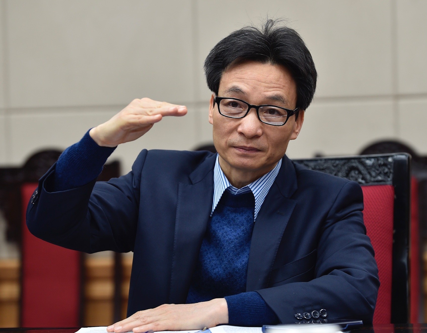 cuoc chien chong dich Covid-19 anh 1