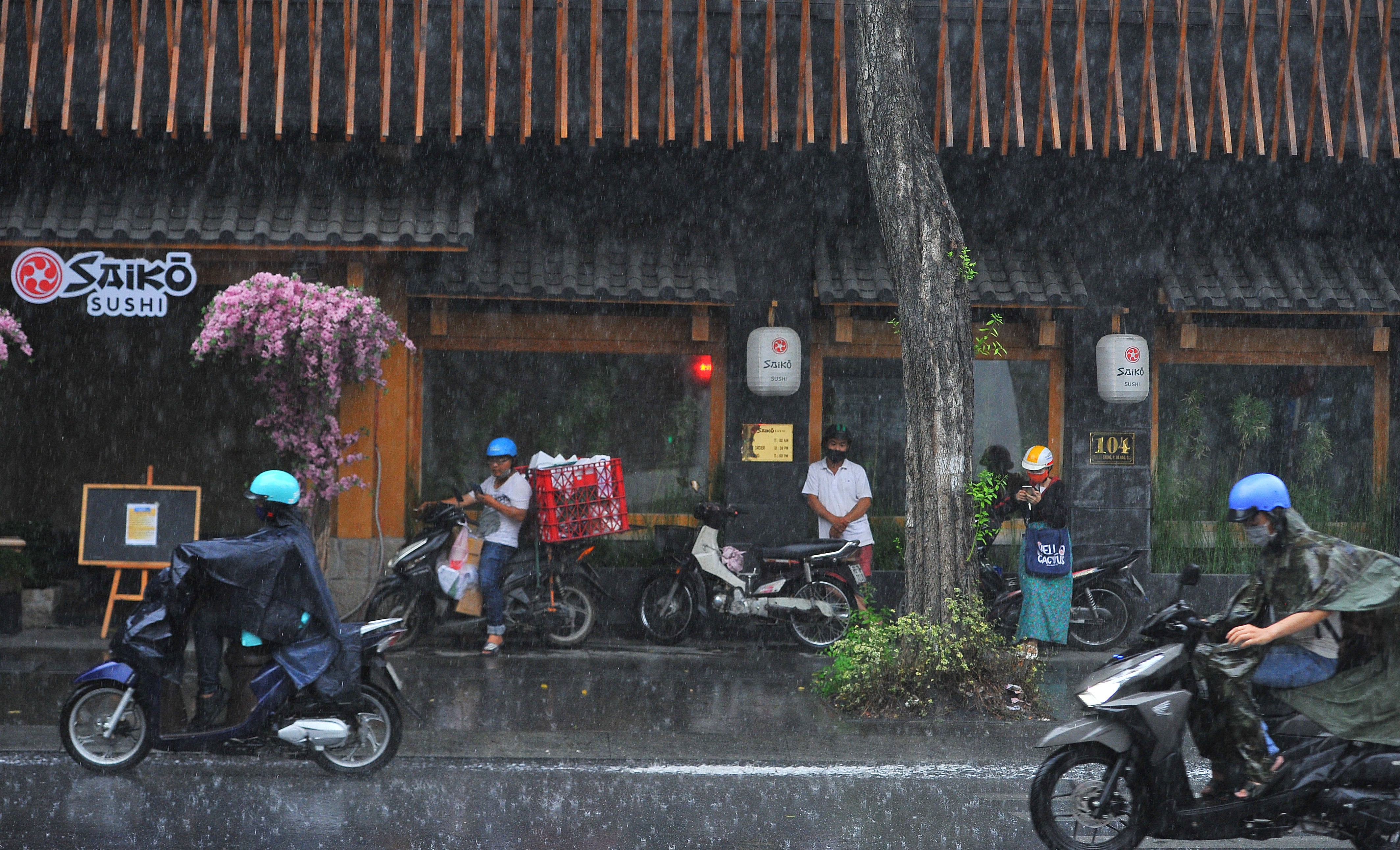 thoi tiet Nam Bo anh 1