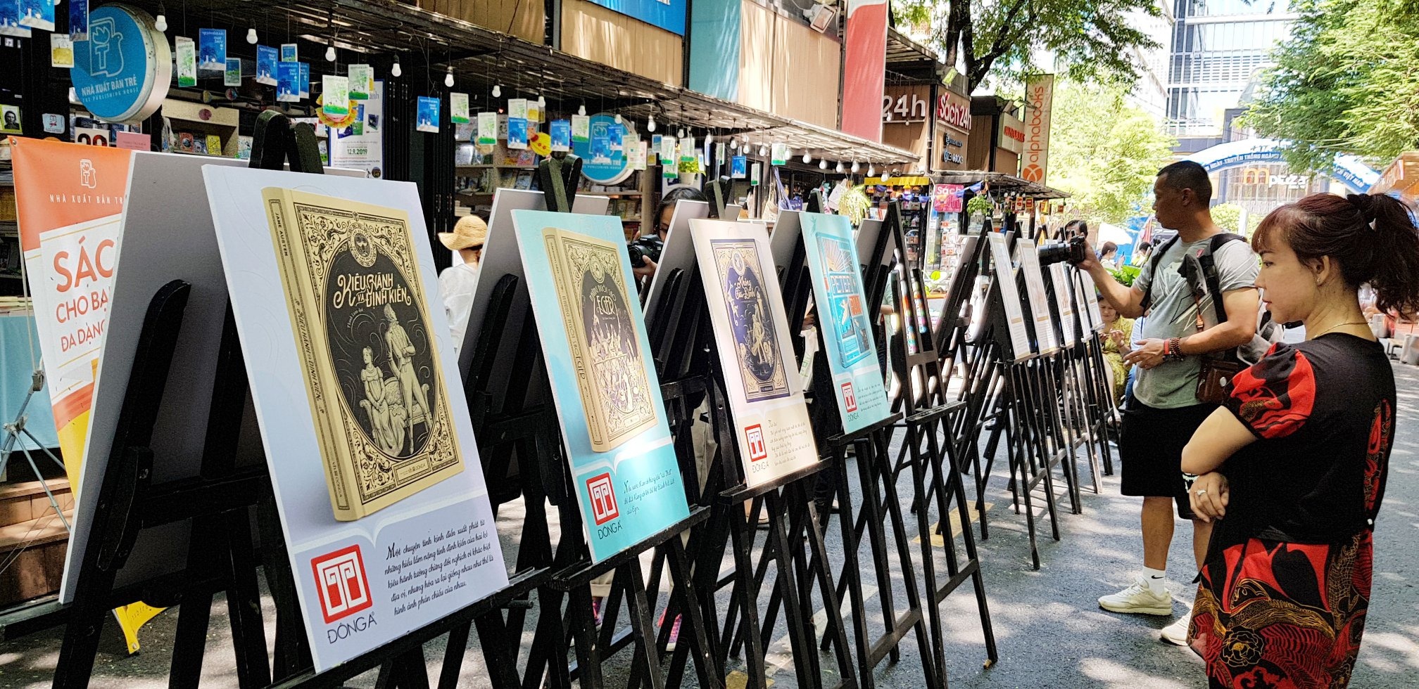 Duong sach TP.HCM anh 1