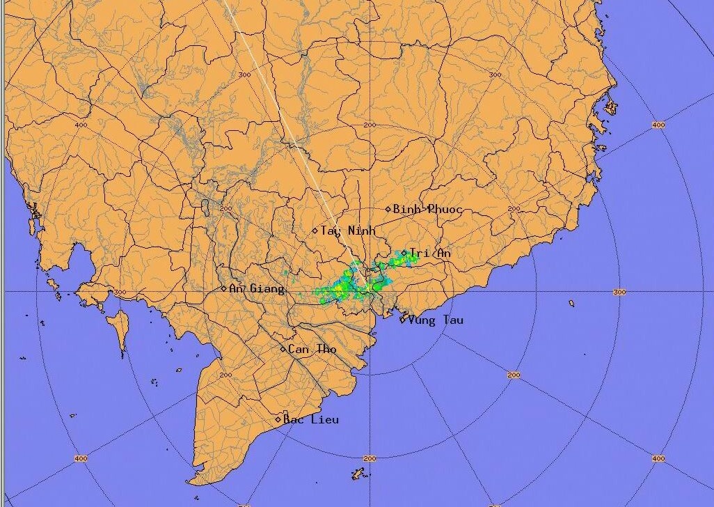 mua chuyen mua TP.HCM anh 1