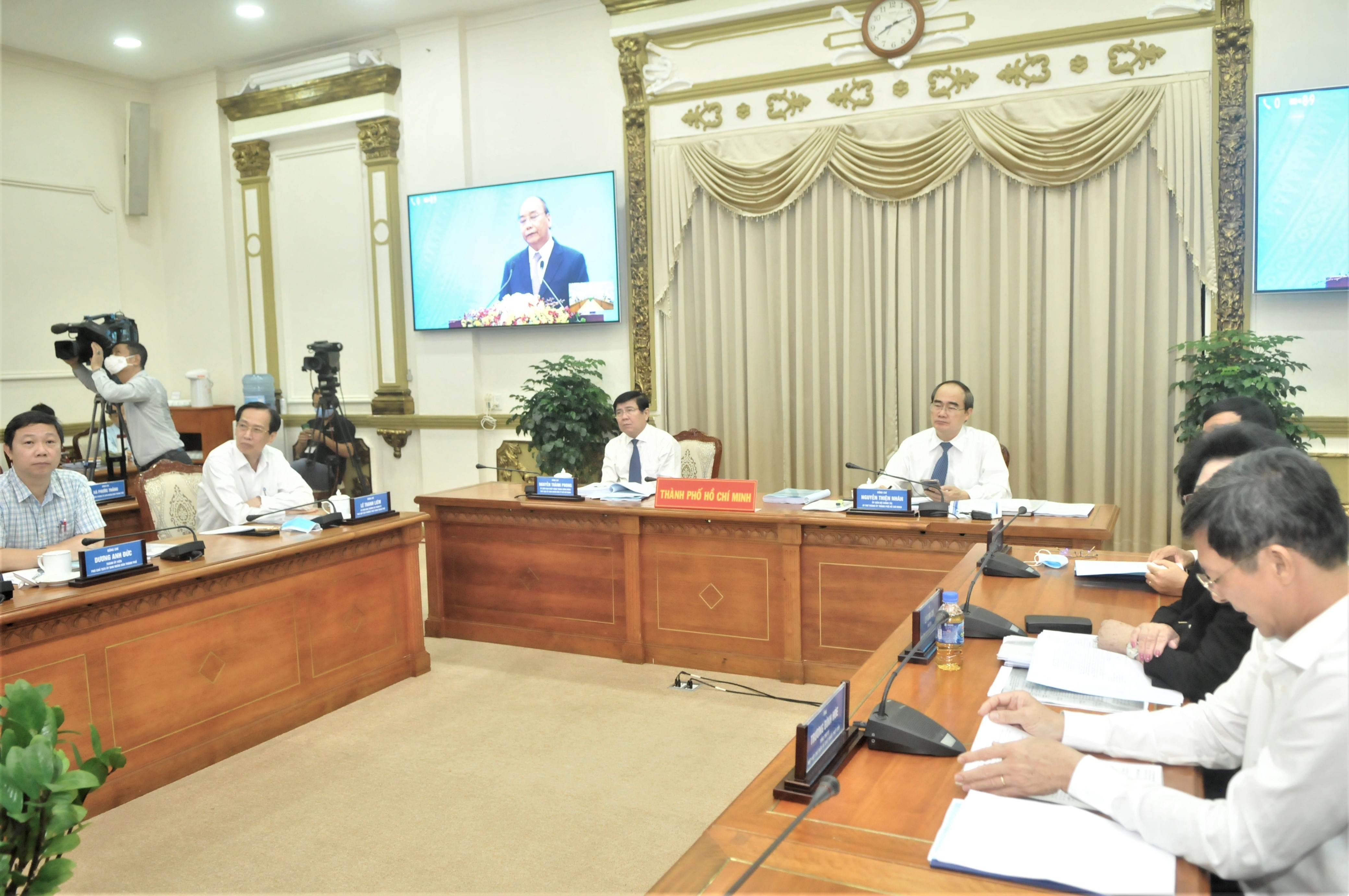 hoi nghi Thu tuong voi doanh nghiep anh 1