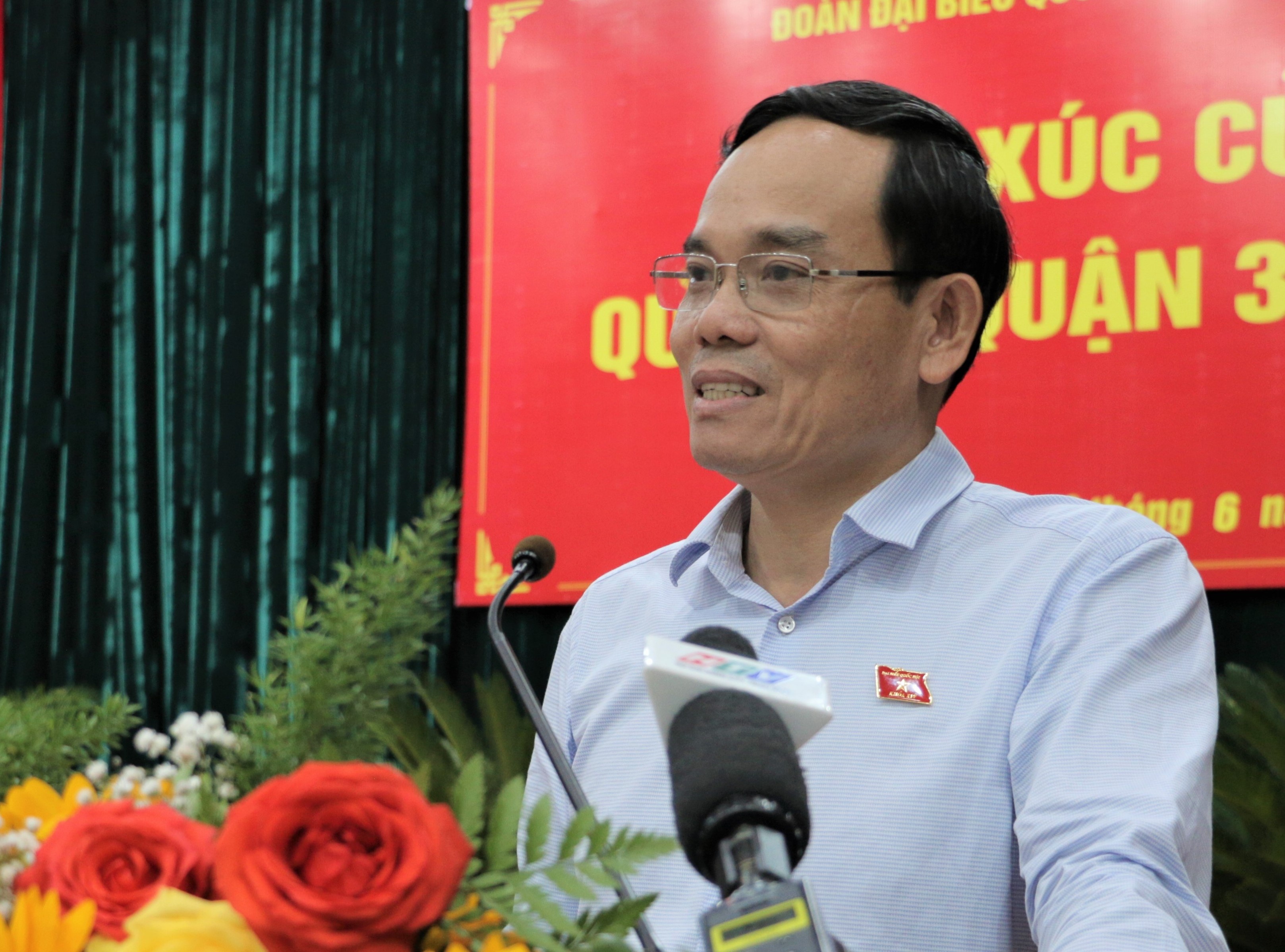 Pho bi thu TP.HCM ly giai viec cham boi thuong cho dan Thu Thiem hinh anh