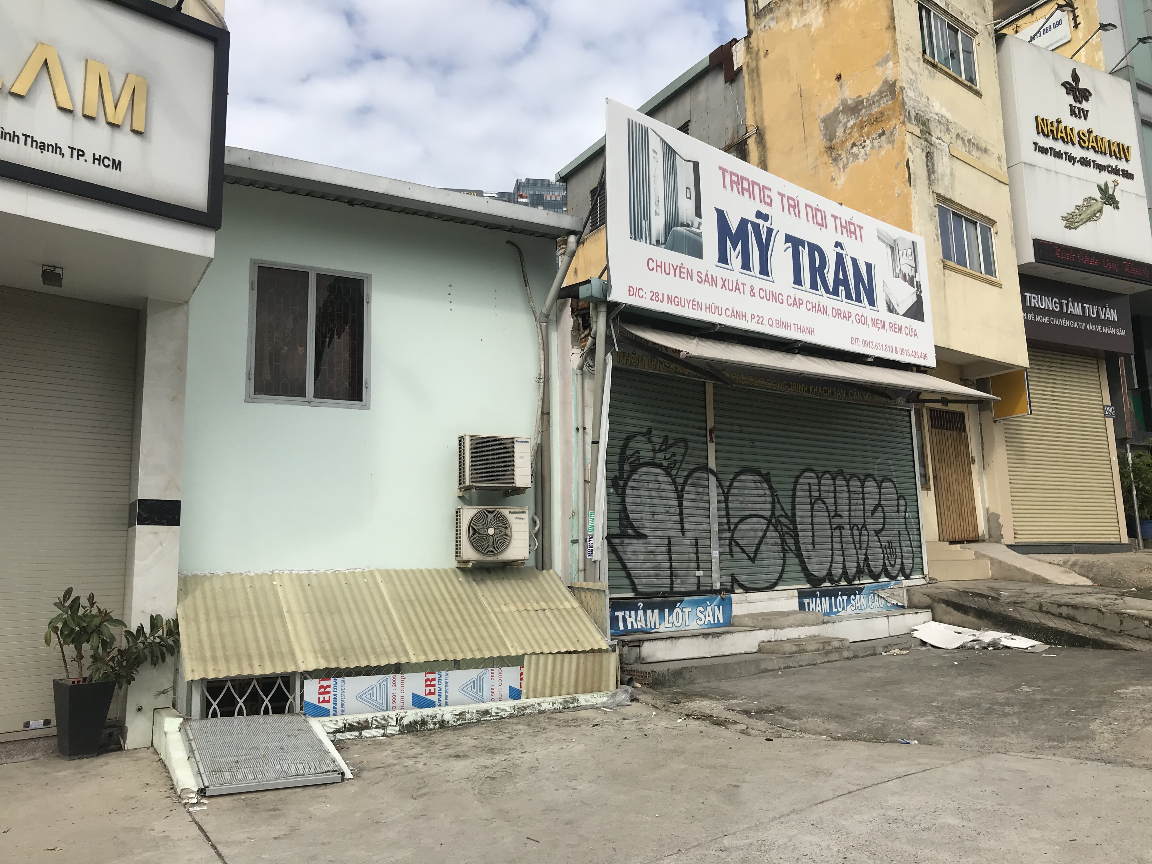 ron ngap Nguyen Huu Canh anh 2