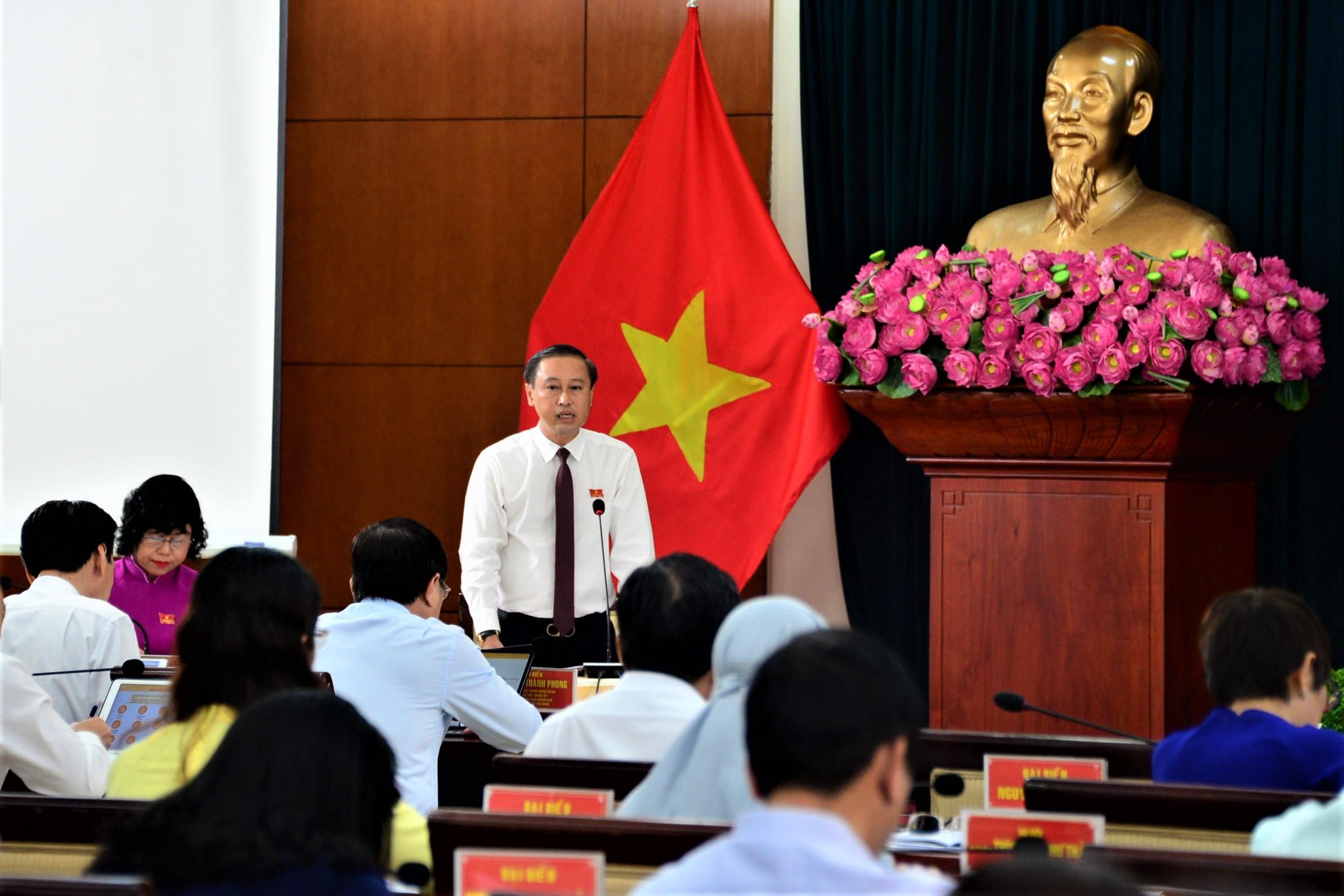 de xuat cam hat karaoke bang loa keo anh 1