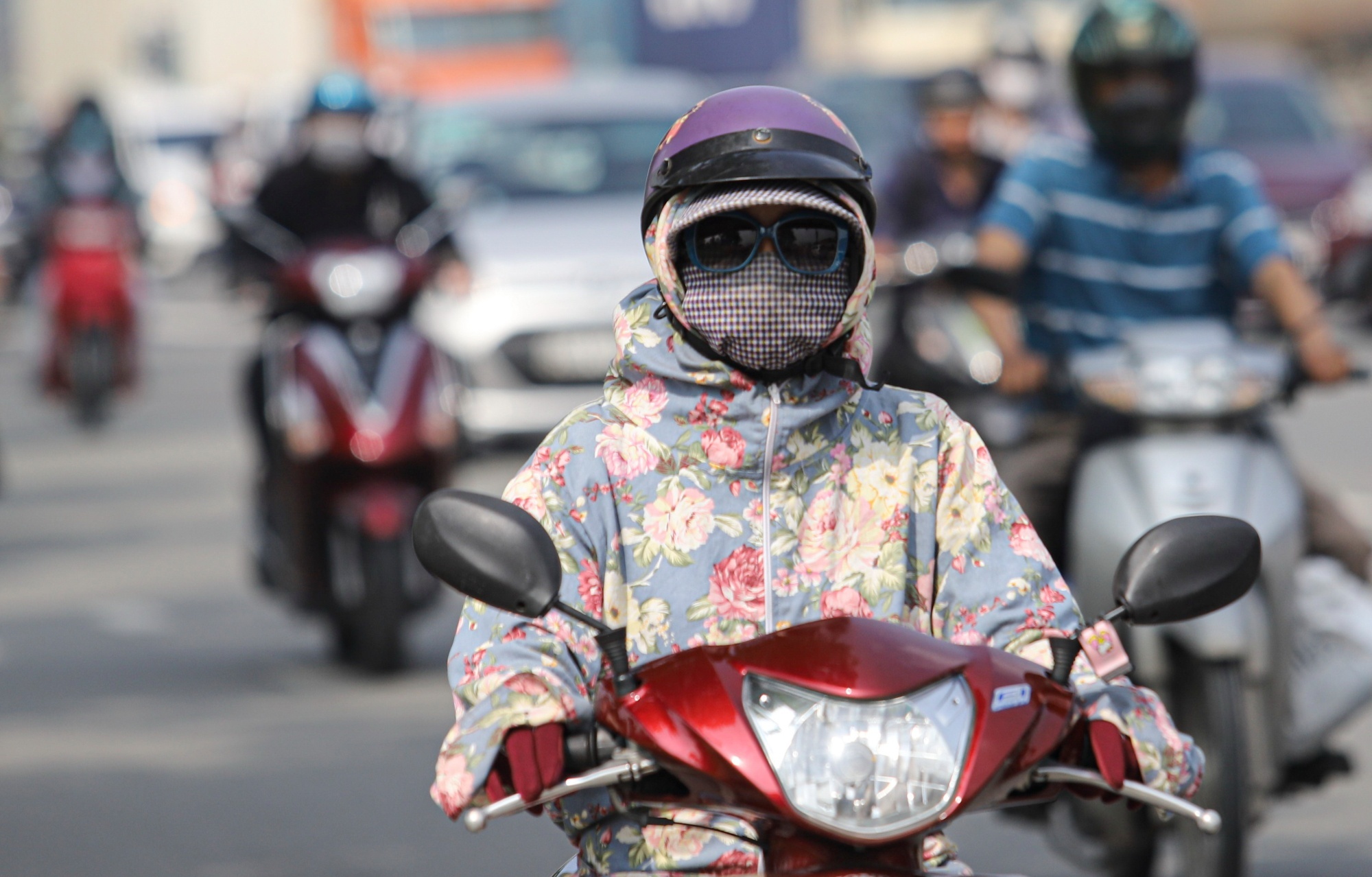 Khong khi TP.HCM o nhiem tro lai sang nay hinh anh