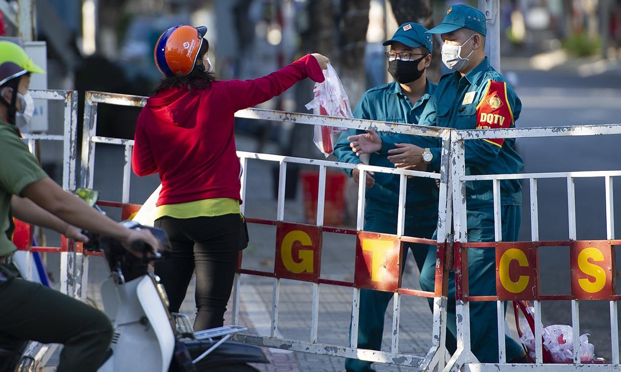 gian cach xa hoi Da Nang anh 8