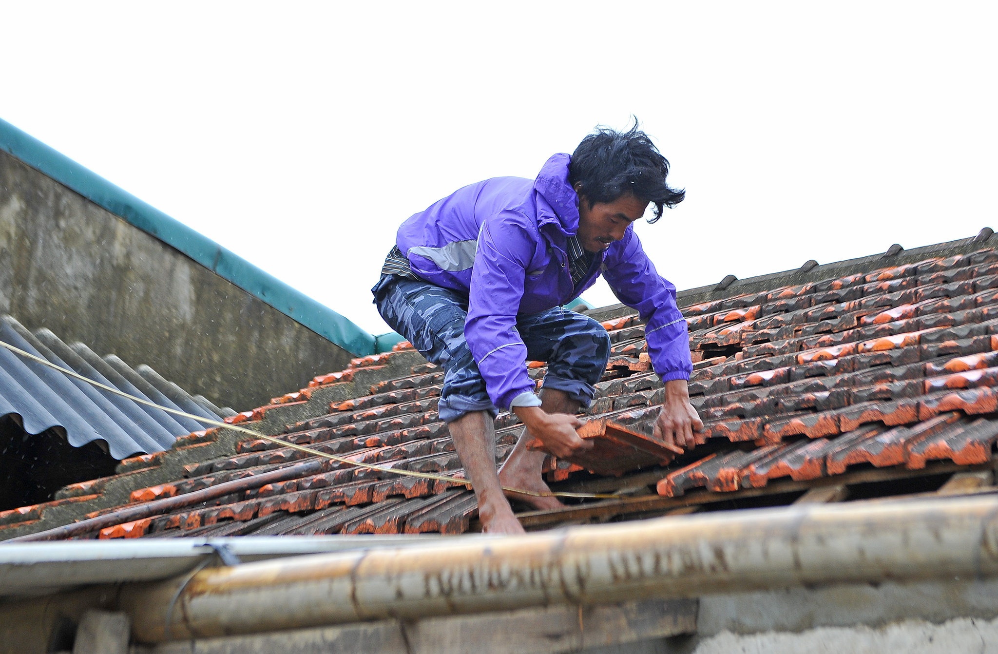 bao so 8 do bo mien Trung anh 5