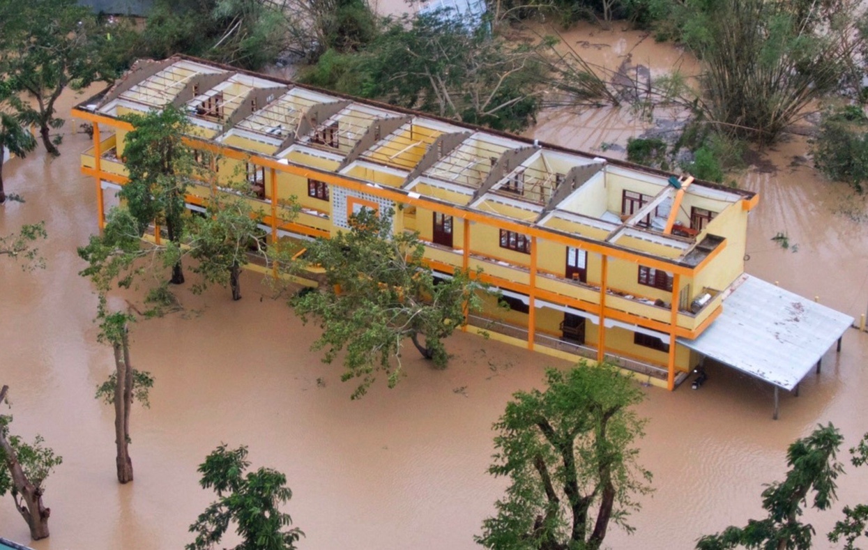 Bao so 9 vua qua, dan Quang Ngai tiep tuc chay lu hinh anh