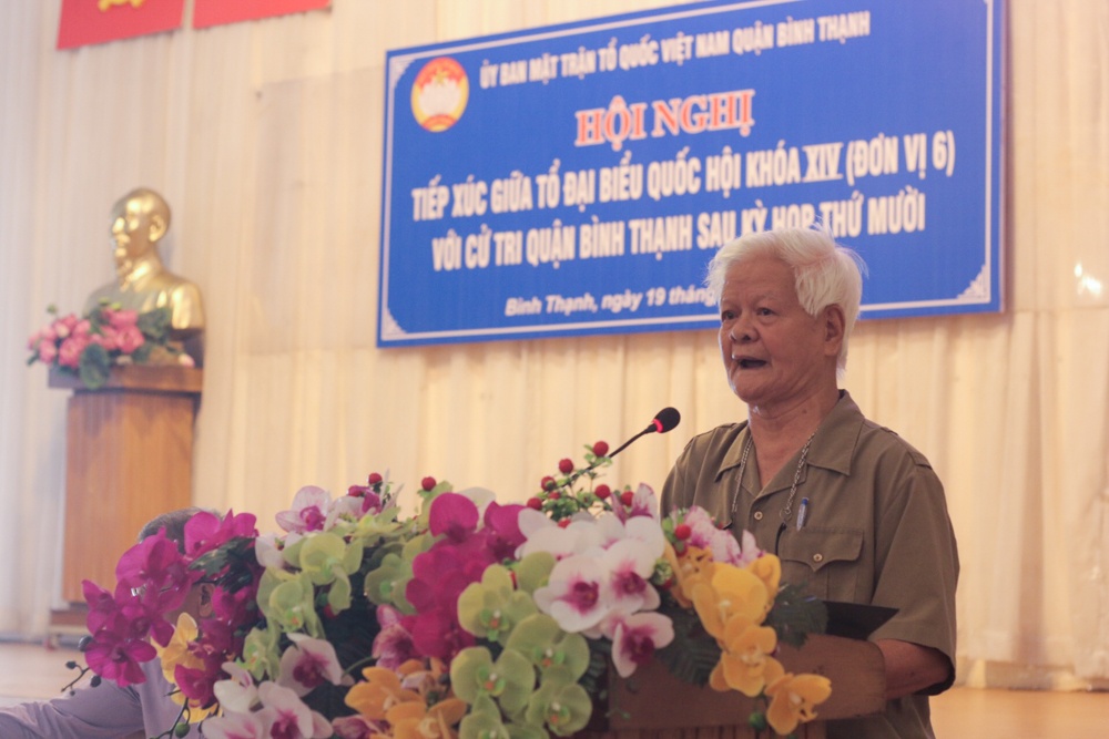 dai bieu Quoc hoi tiep xuc cu tri anh 1