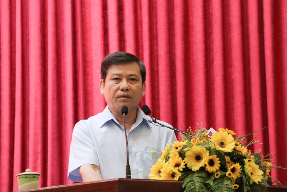 tiep xuc cu tri sau ky hop Quoc hoi anh 2