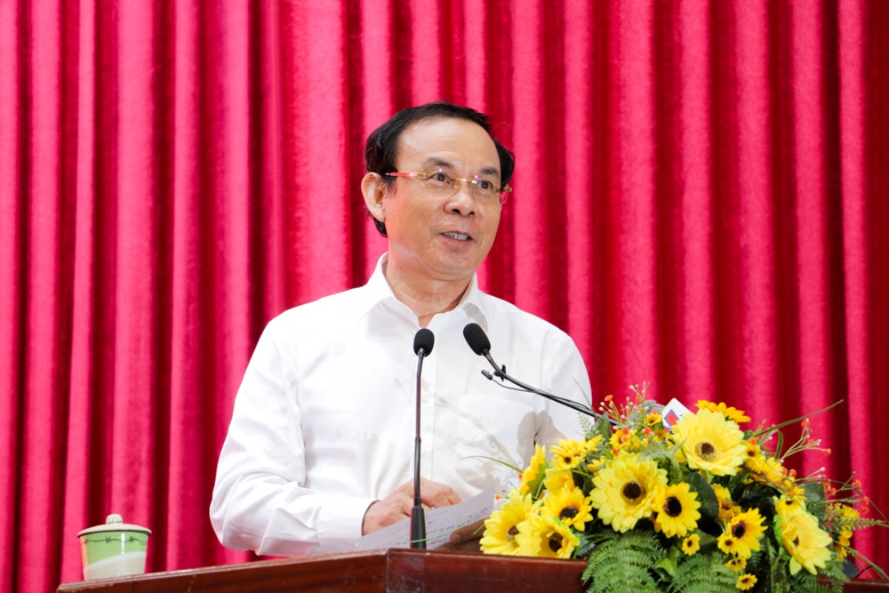 tiep xuc cu tri sau ky hop Quoc hoi anh 1