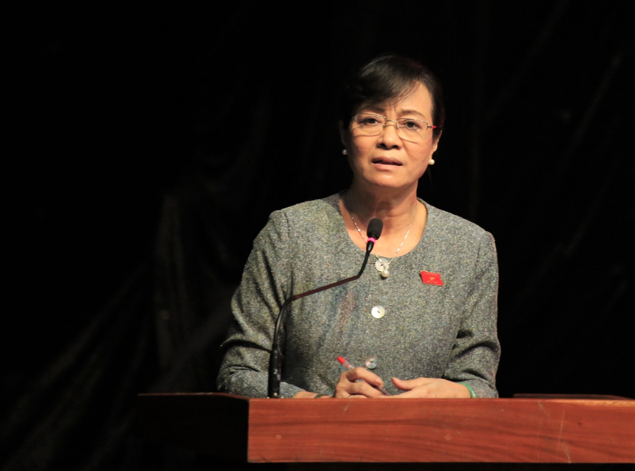 tiep xuc cu tri TP.HCM anh 1