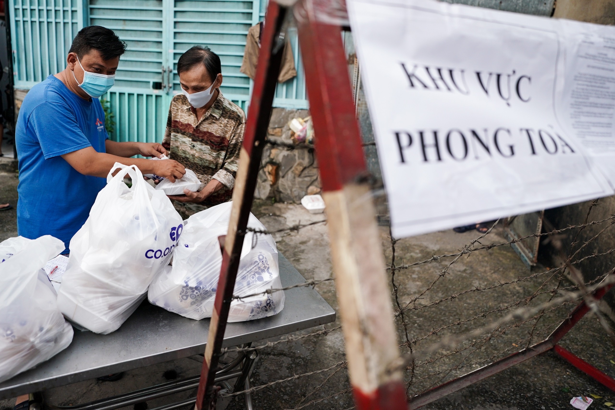 phong chong dich Covid-19 anh 1