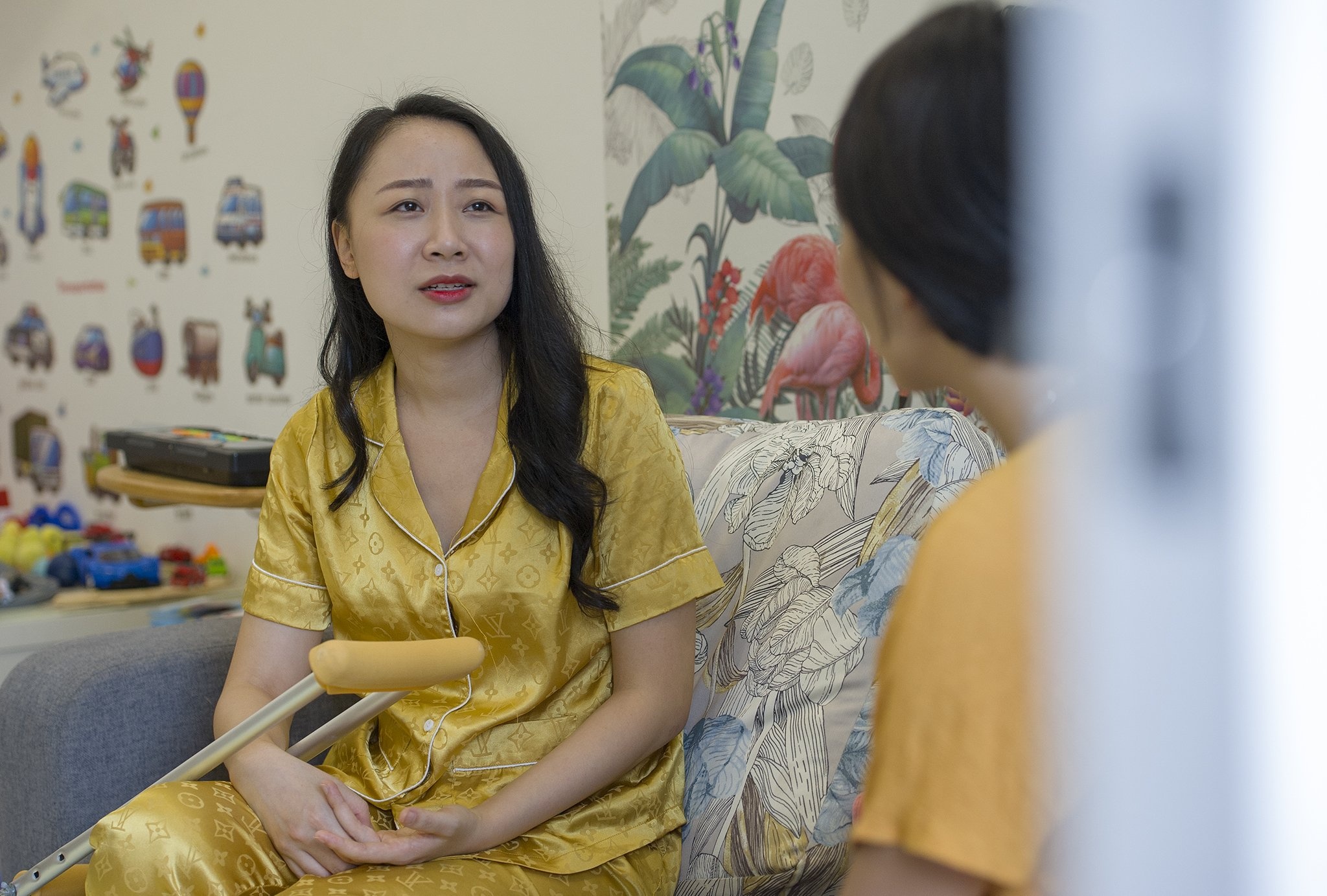 nu tiep vien hang khong bi Mercedes tong anh 4