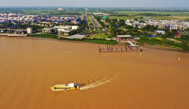 Phat hien 57 ben thuy noi dia khong phep o TP.HCM hinh anh