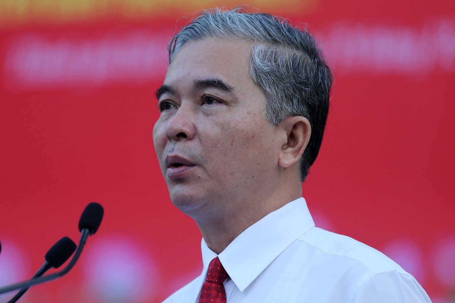 4 lan bien dong nhan su anh huong den cong tac lanh dao cua TP.HCM hinh anh